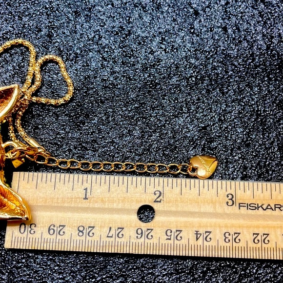 Betsey Johnson Green Wolf Head Pendant Necklace - Picture 3 of 10